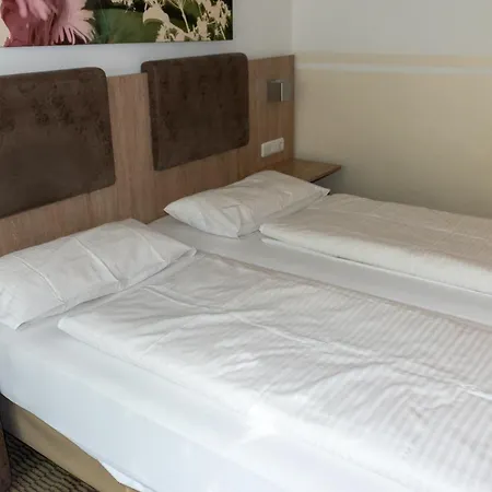 Central Hotel Eschborn Hotel