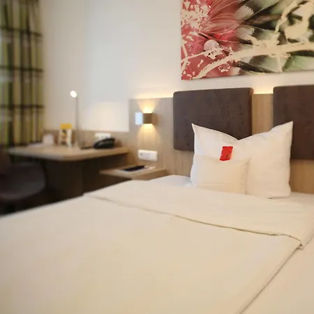 Central Hotel Eschborn Hotel