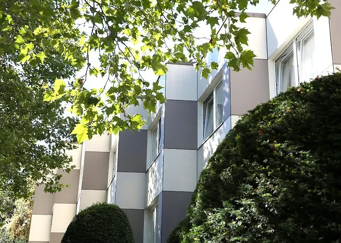 Central Hotel Eschborn Szálloda 3*